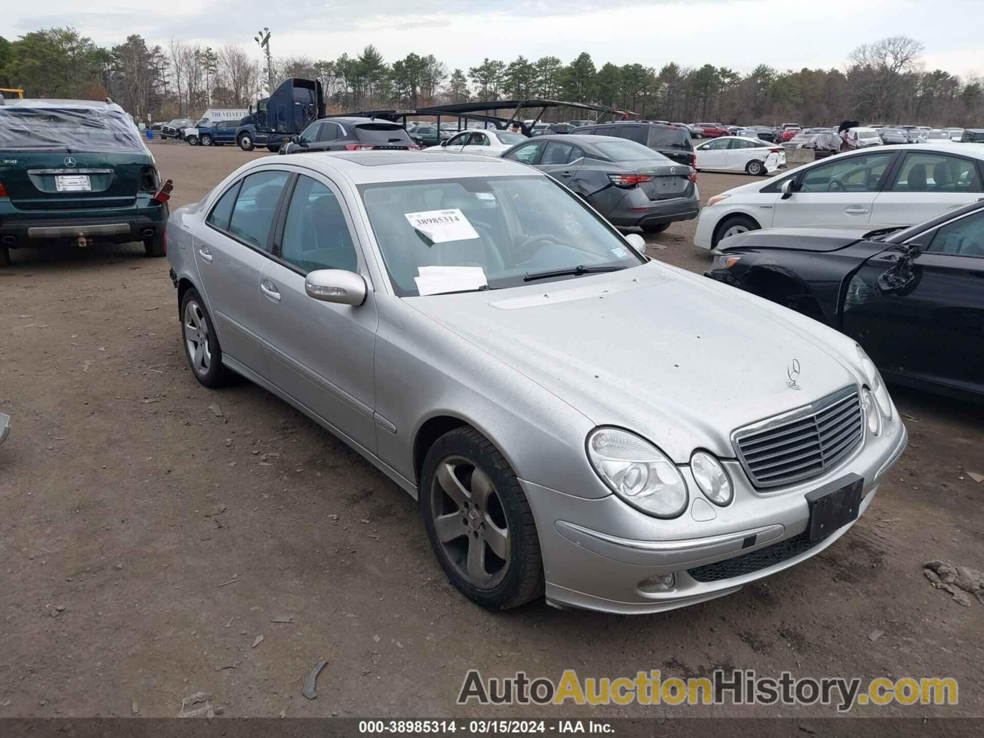 MERCEDES-BENZ E 500, WDBUF70J95A797365