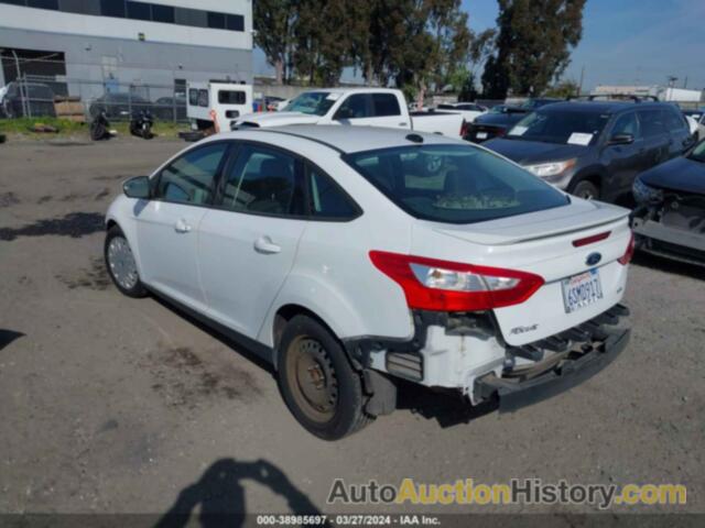 FORD FOCUS SE, 1FAHP3F25CL130678