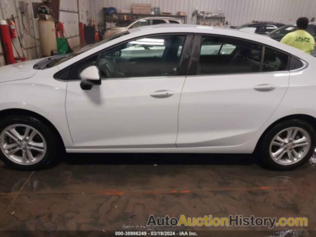 CHEVROLET CRUZE LT, 1G1BE5SM8J7196178