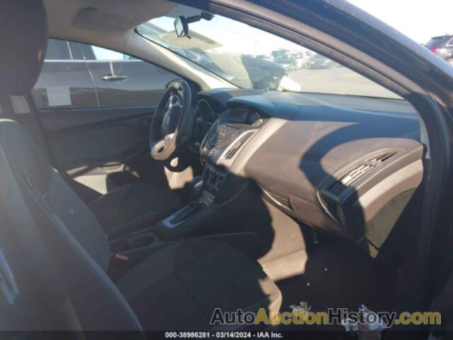 FORD FOCUS SE, 1FAHP3K2XCL367060