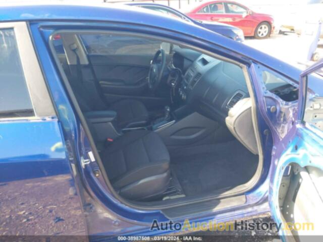 KIA FORTE LX, 3KPFK4A71JE180055