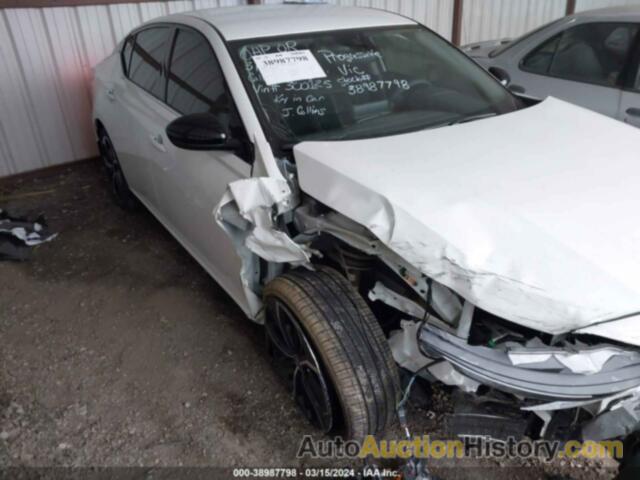 NISSAN ALTIMA SR FWD, 1N4BL4CV0RN300125