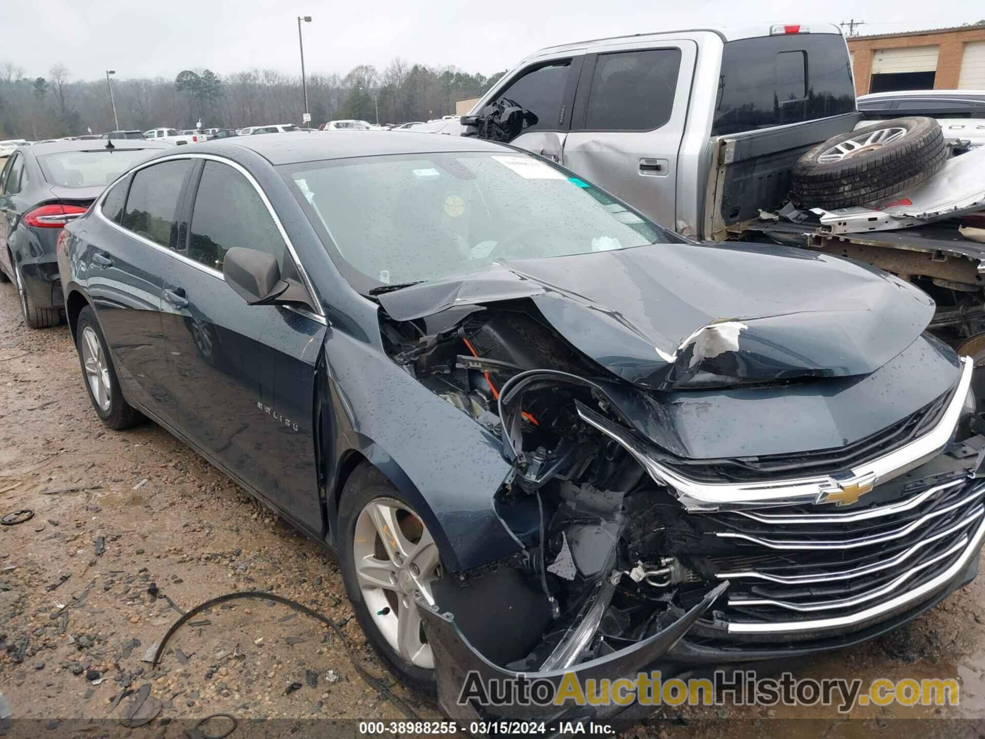 CHEVROLET MALIBU FWD LS, 1G1ZB5ST2LF026020