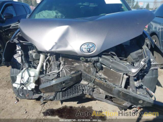 TOYOTA SIENNA XLE, 5TDDK3DC9BS027389