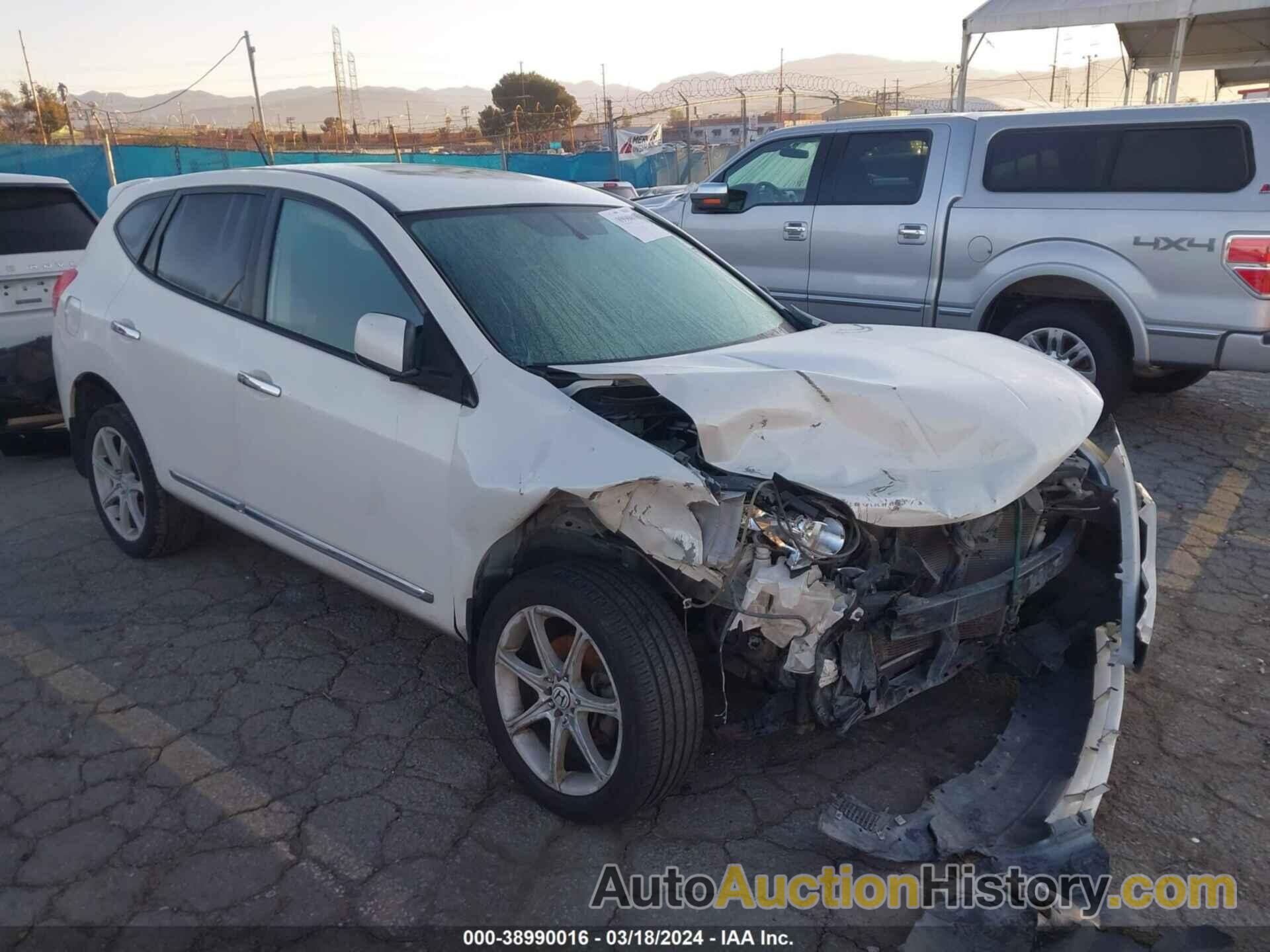 NISSAN ROGUE S, JN8AS5MT5DW516880