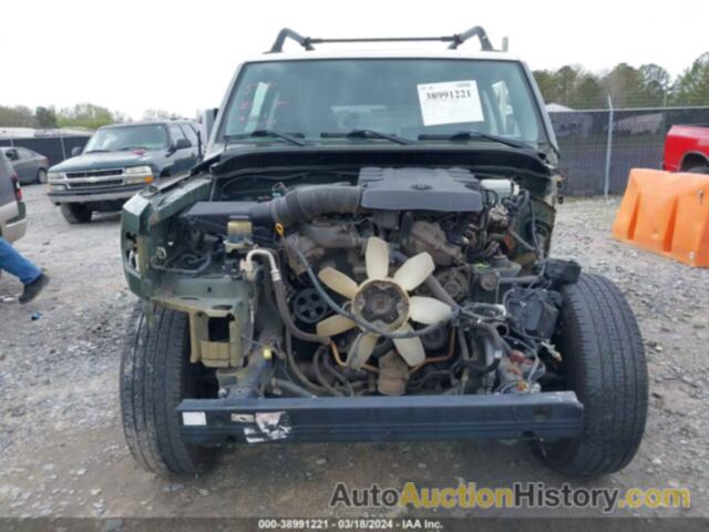 TOYOTA FJ CRUISER, JTEBU4BF3CK124094