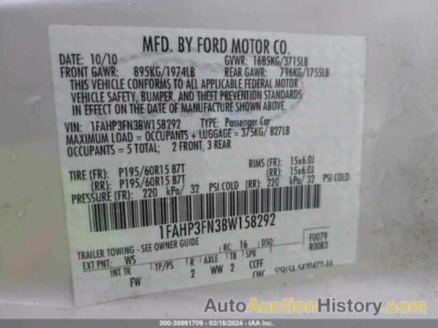 FORD FOCUS SE, 1FAHP3FN3BW158292