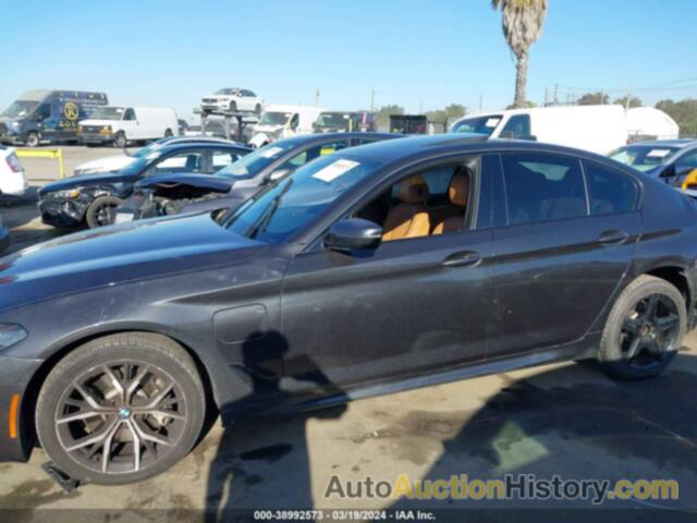 BMW 530E, WBA13AG0XMCF22761