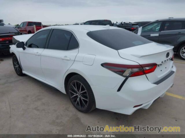 TOYOTA CAMRY SE, 4T1G11AK9NU658395