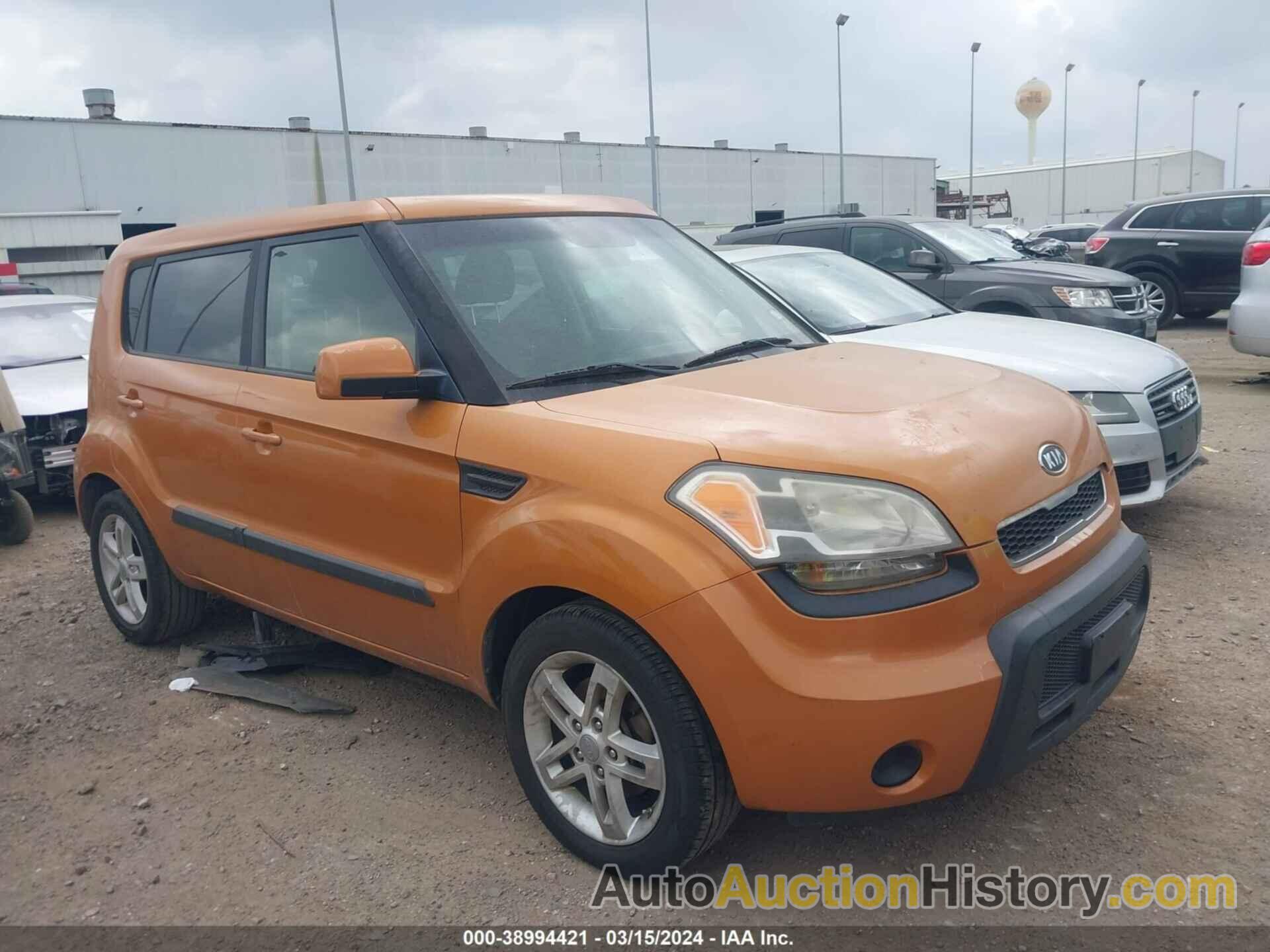 KIA SOUL +, KNDJT2A24B7317443