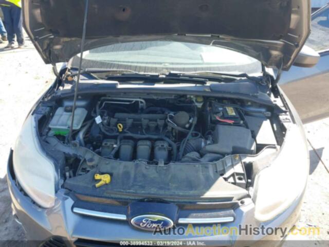 FORD FOCUS SE, 1FAHP3F22CL318610