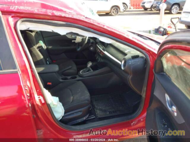 KIA FORTE LXS, 3KPF24AD6PE525661