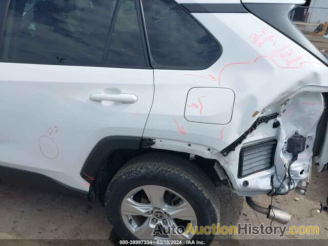 TOYOTA RAV4 XLE, 2T3P1RFV8MC187395