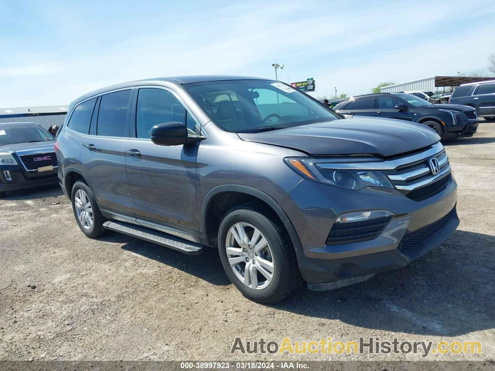 HONDA PILOT LX, 5FNYF5H19JB028524