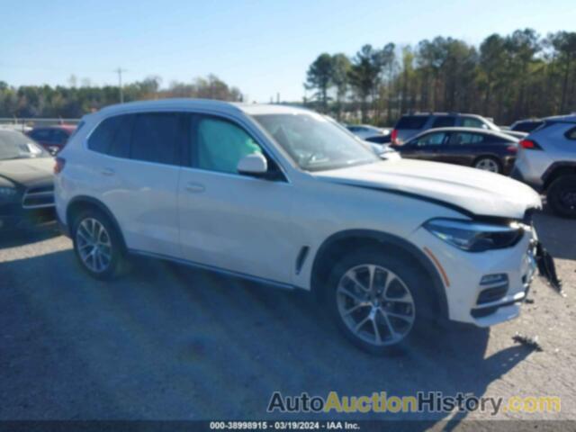 BMW X5 XDRIVE40I, 5UXCR6C01M9E83549