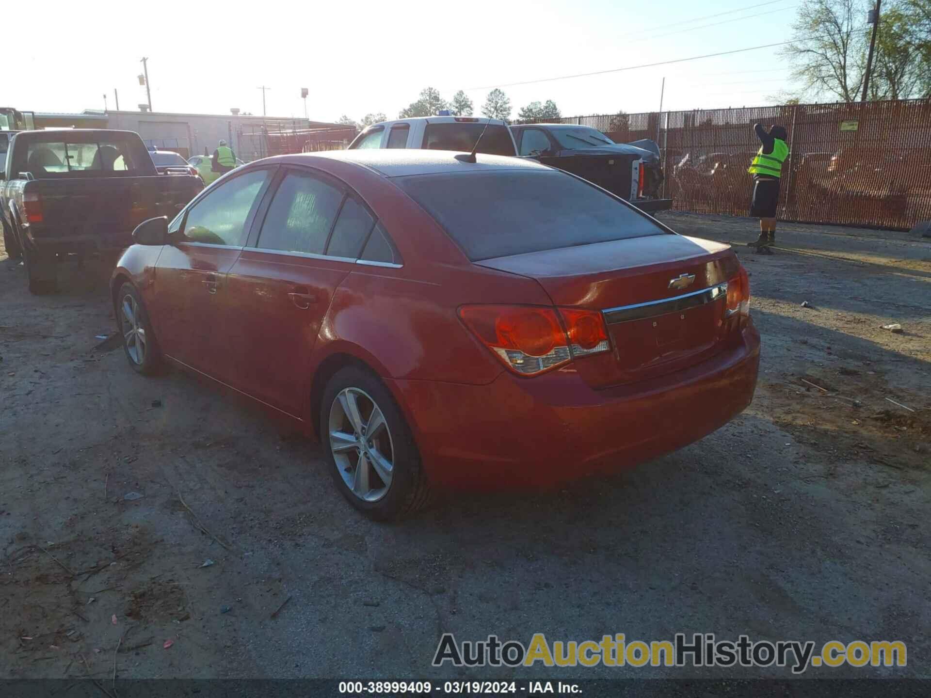 CHEVROLET CRUZE 2LT AUTO, 1G1PE5SB2D7135143