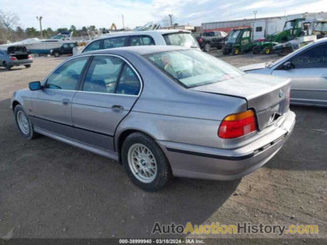 BMW 528I, WBADD6327WBW43221