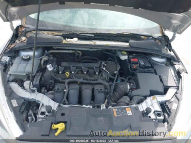 FORD FOCUS SE, 1FADP3F27HL217763