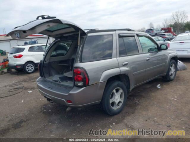 CHEVROLET TRAILBLAZER LT, 1GNDT13S562197876