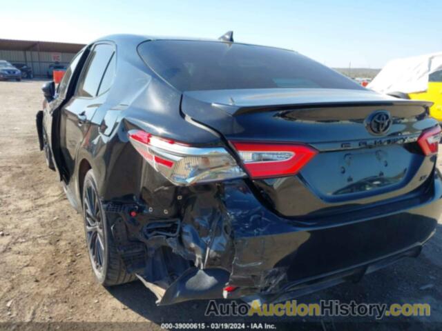 TOYOTA CAMRY SE, 4T1B11HK3KU288461