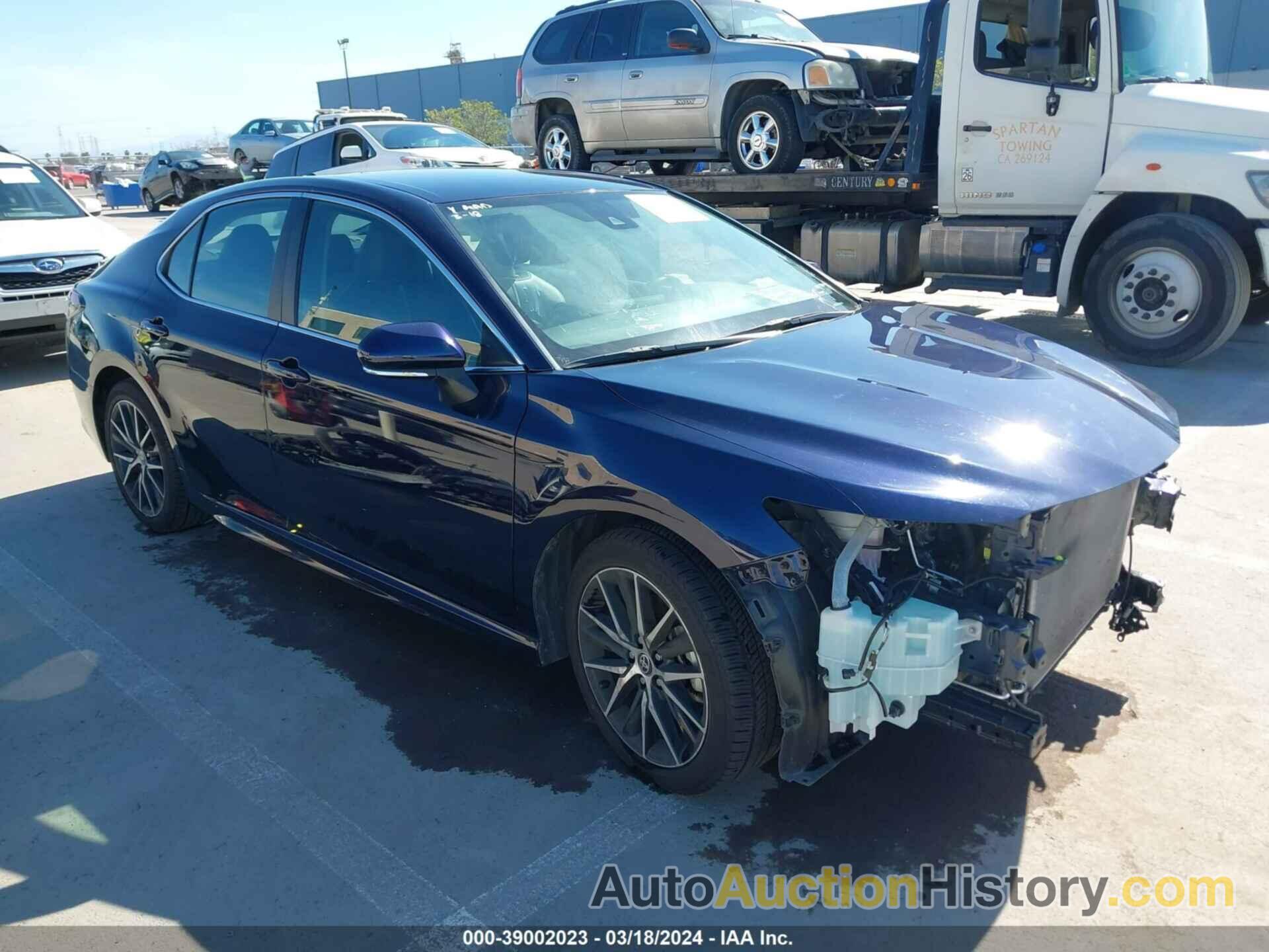 TOYOTA CAMRY SE, 4T1T11AKXNU644293