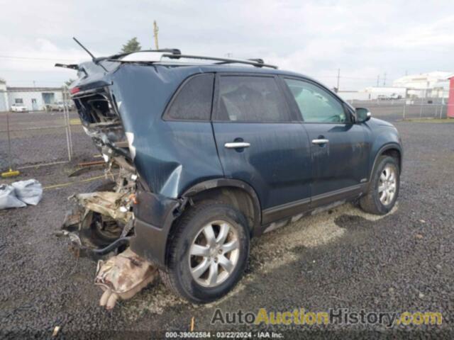 KIA SORENTO LX, 5XYKTCA12BG033071