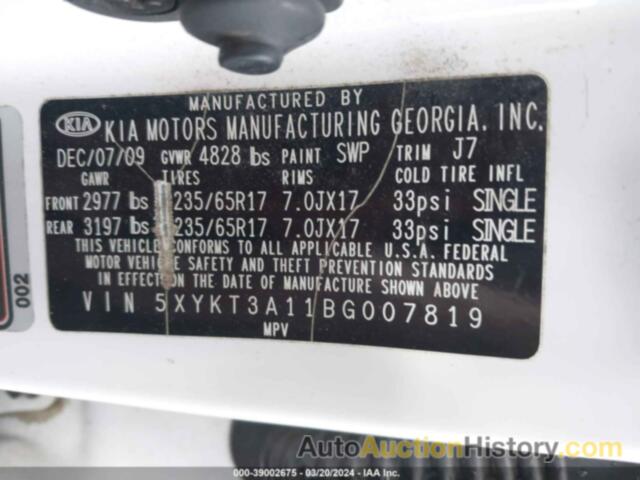 KIA SORENTO LX, 5XYKT3A11BG007819