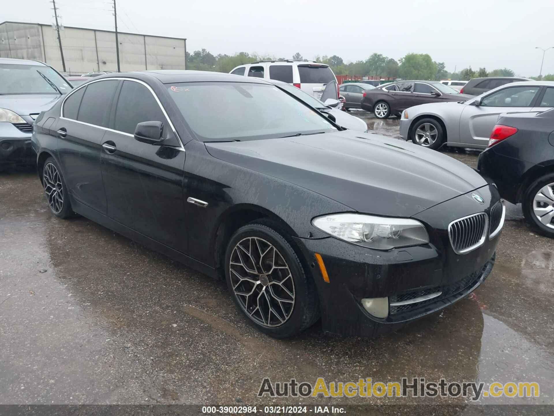 BMW 528I, WBAXG5C51CC594256