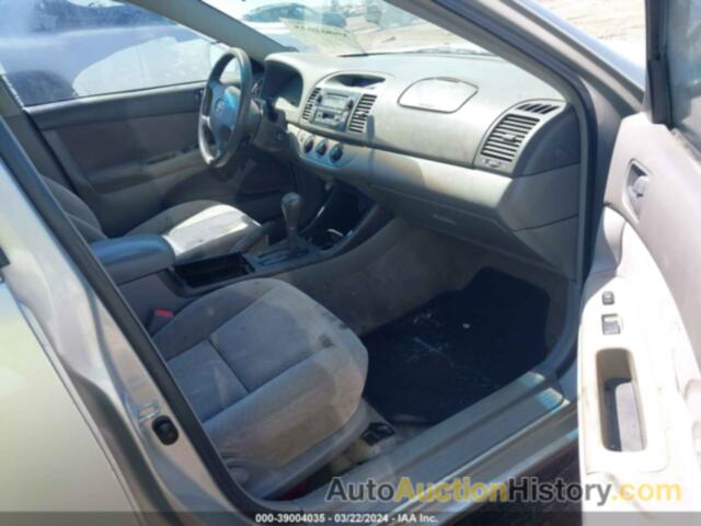 TOYOTA CAMRY LE, 4T1BE32K52U038535