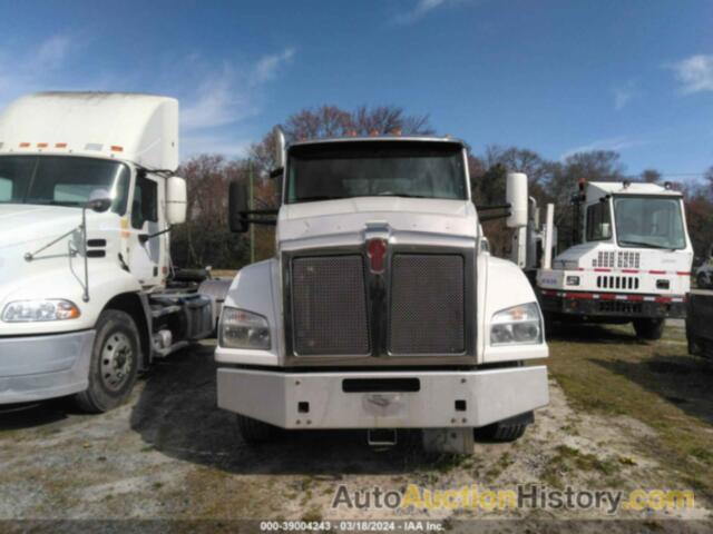 KENWORTH T880, 1XKZDP9X8HJ177877