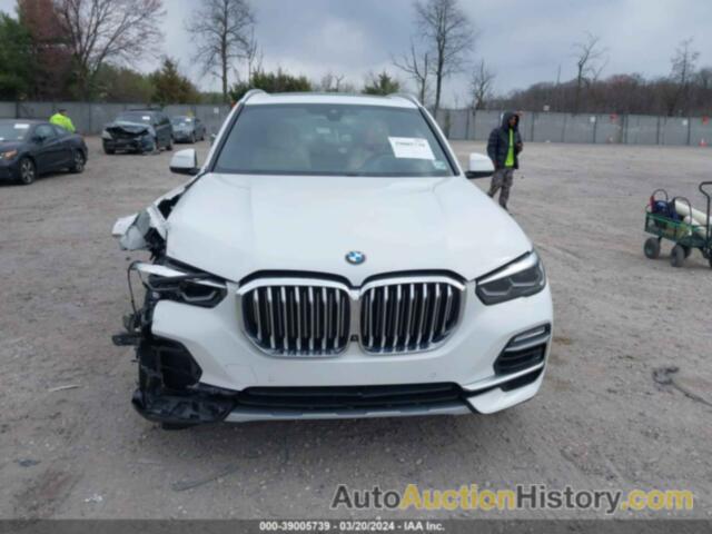 BMW X5 XDRIVE40I, 5UXCR6C01M9E79310