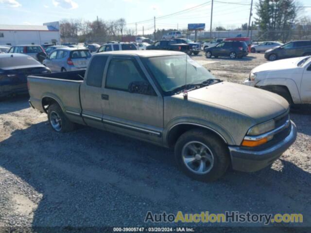 CHEVROLET S-10 LS, 1GCCS19WX18140760