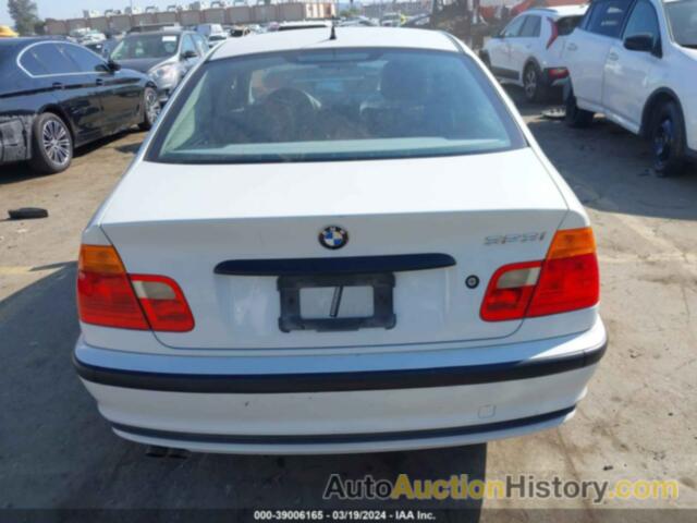 BMW 323I, WBAAM3339XCA83372