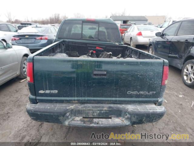 CHEVROLET S-10 LS, 1GCDT19XX38220220