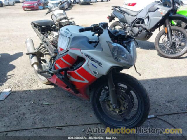 HONDA CBR600 F4, JH2PC35152M300371