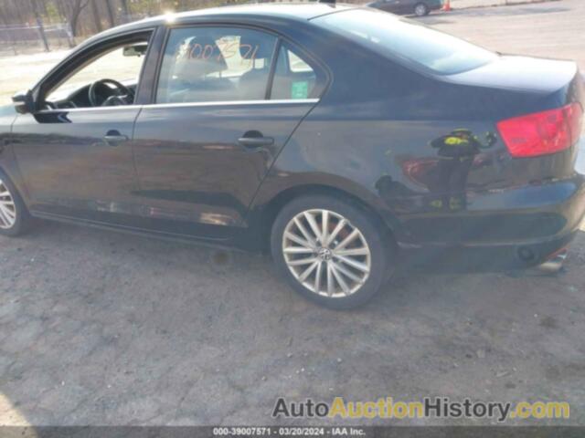 VOLKSWAGEN JETTA 2.5L SEL, 3VWGZ7AJ1BM327251