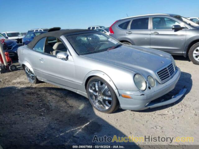 MERCEDES-BENZ CLK 320, WDBLK65GX2T115138