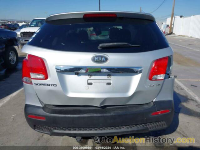 KIA SORENTO EX V6, 5XYKU4A2XBG029474