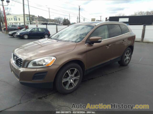 VOLVO XC60 T6/T6 R-DESIGN, YV4902DZ0B2187806