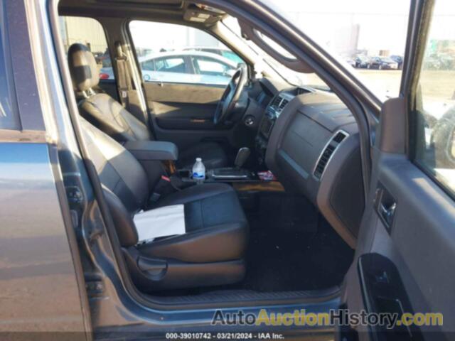 FORD ESCAPE LIMITED, 1FMCU9EG1CKB96935