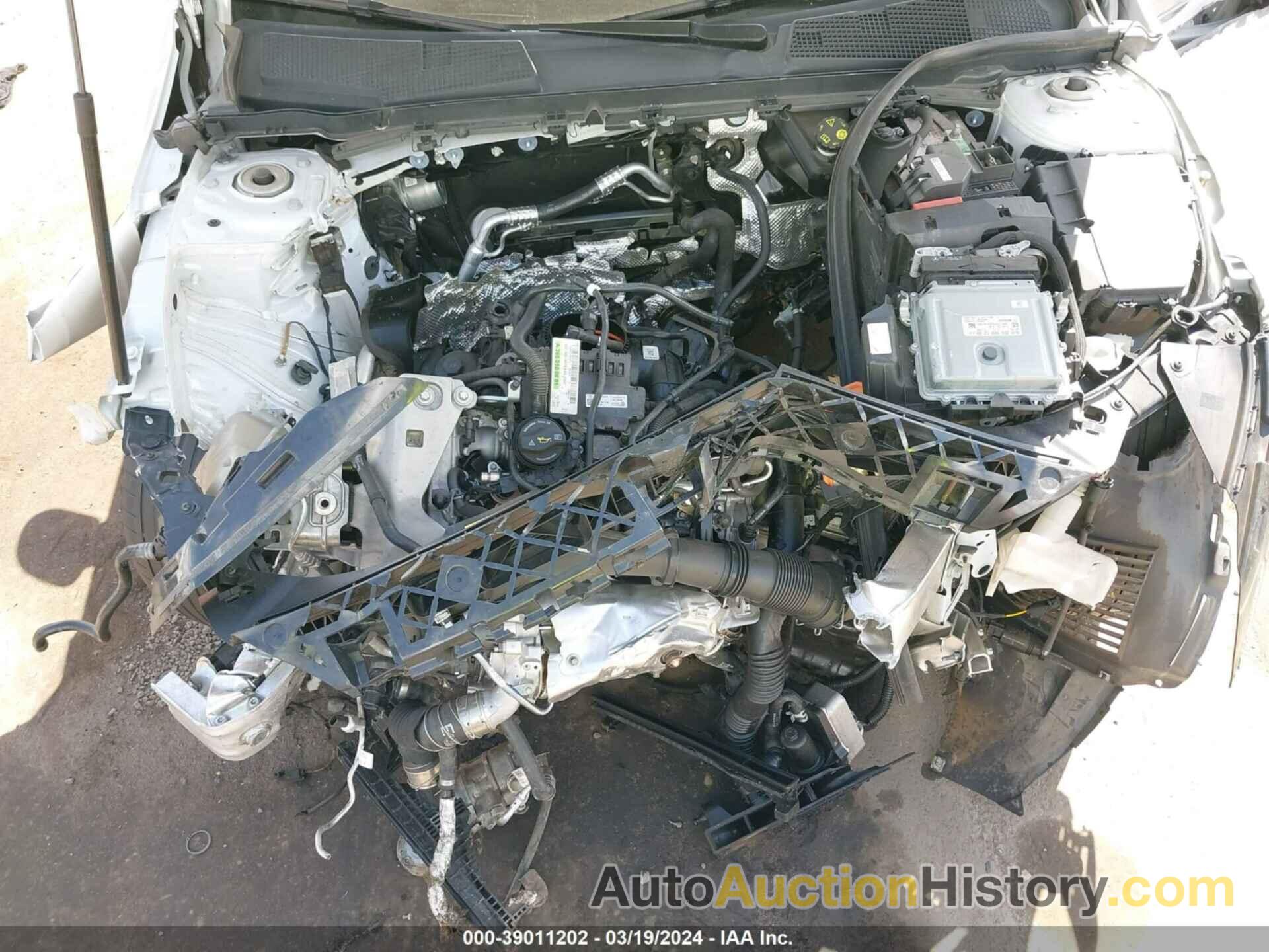 MERCEDES-BENZ A 220, W1K3G4EB1NJ349850