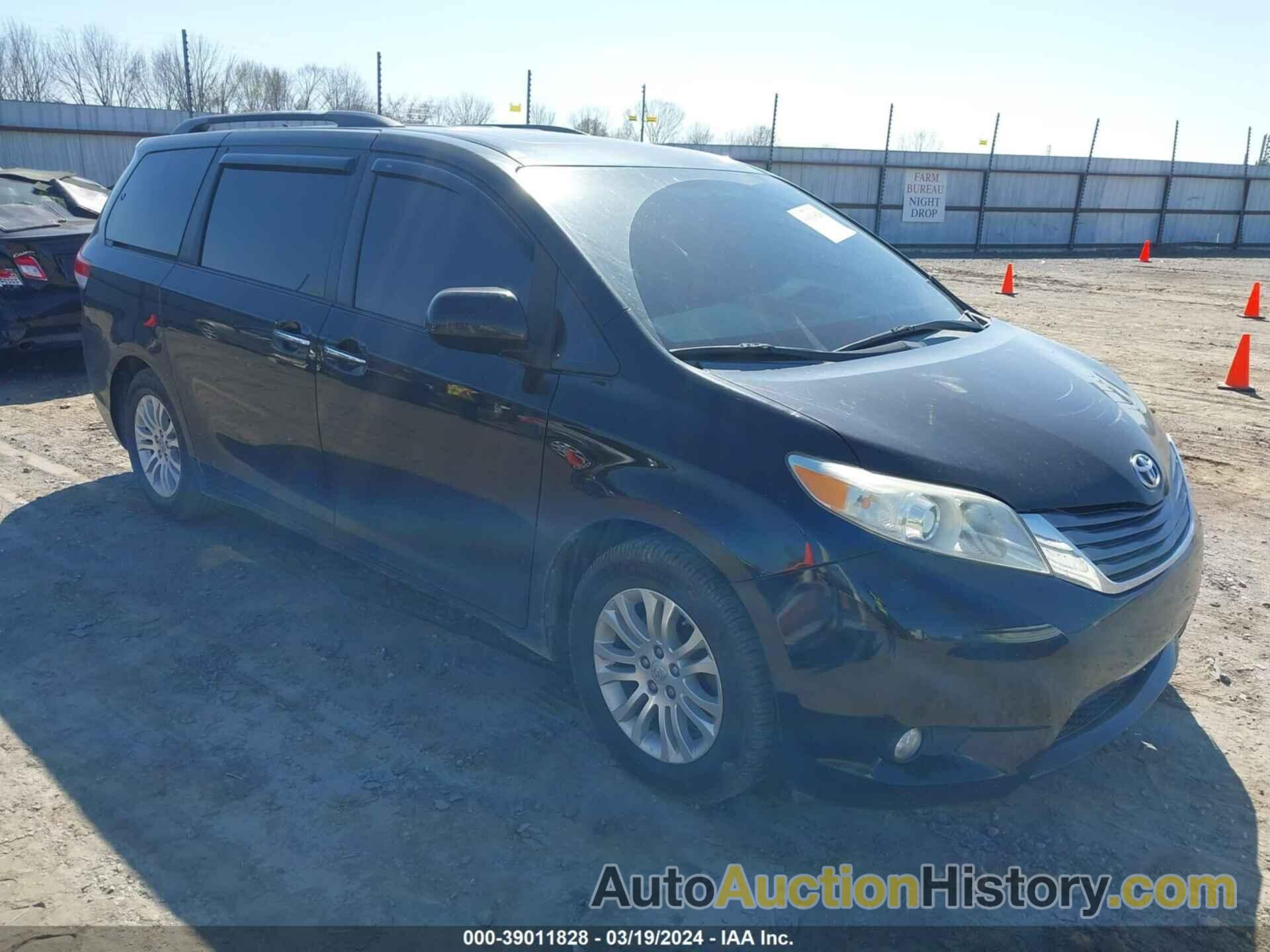 TOYOTA SIENNA XLE V6, 5TDYK3DC3BS007477