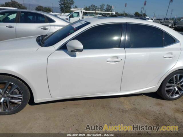 LEXUS IS 300, JTHC81D26J5032817