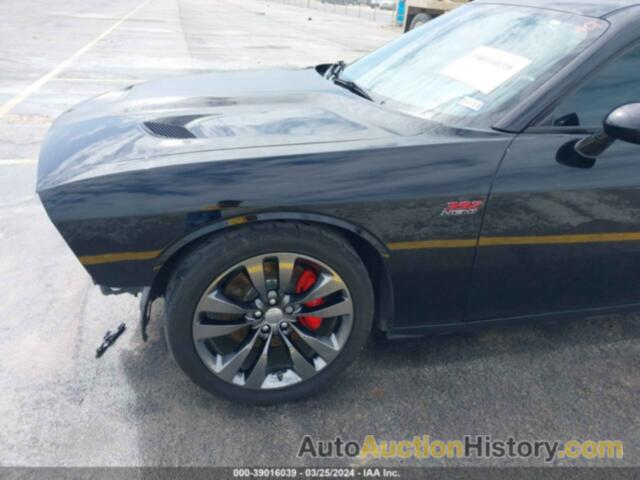 DODGE CHALLENGER SRT-8, 2C3CDYCJ3EH134061