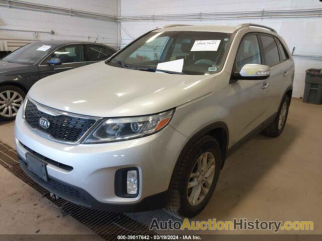 KIA SORENTO LX, 5XYKTCA68EG529850