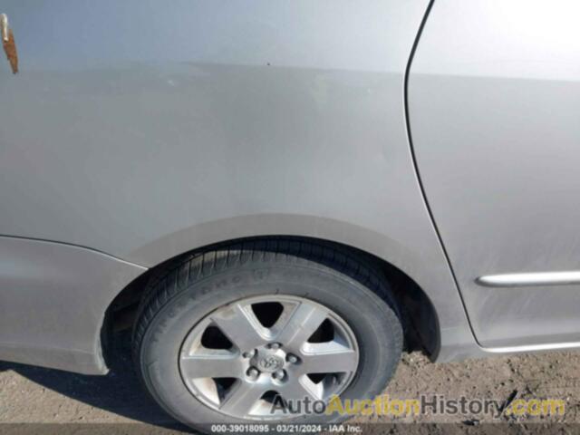 TOYOTA SIENNA CE/LE, 5TDZA23C74S193935