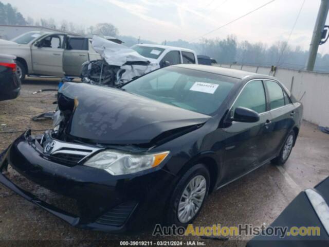 TOYOTA CAMRY LE, 4T4BF1FK3CR263104