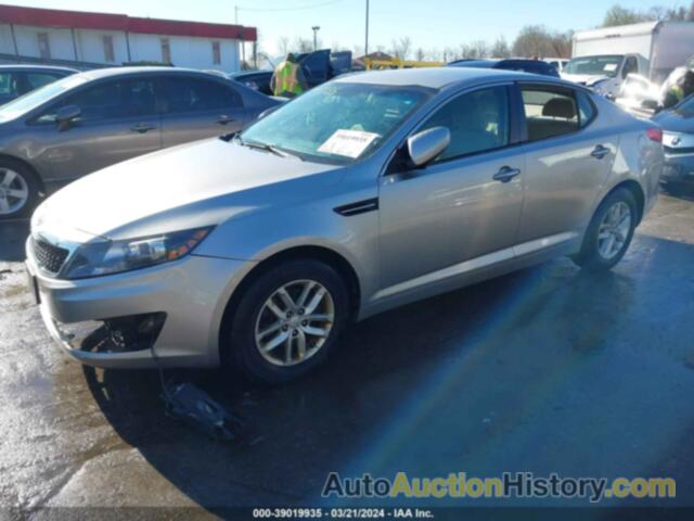 KIA OPTIMA LX, 5XXGM4A72CG035292