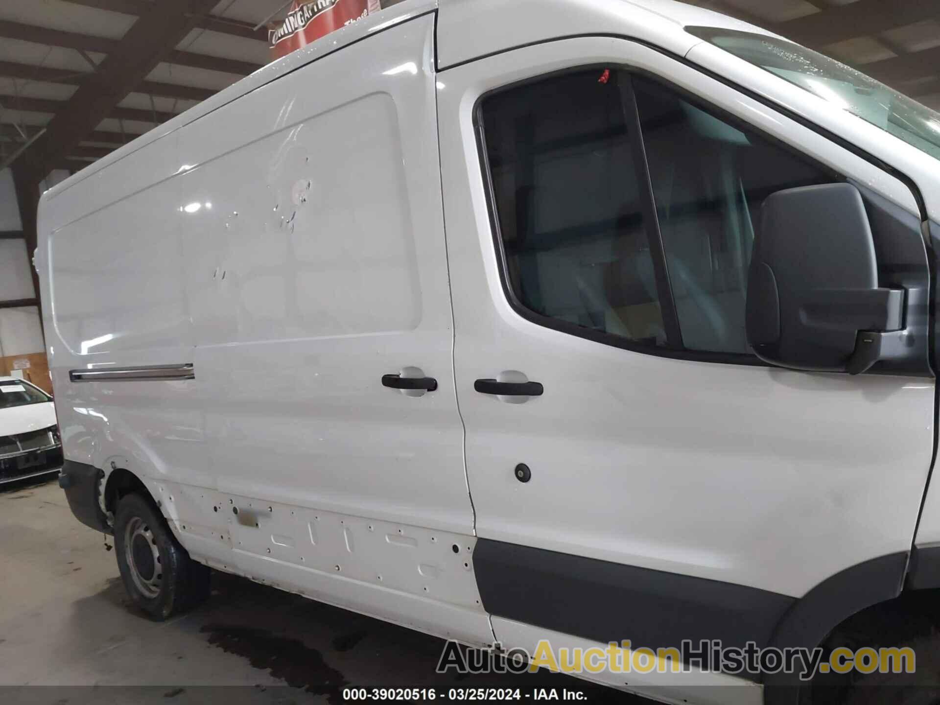 FORD TRANSIT-150, 1FTYE2CG2HKA52142