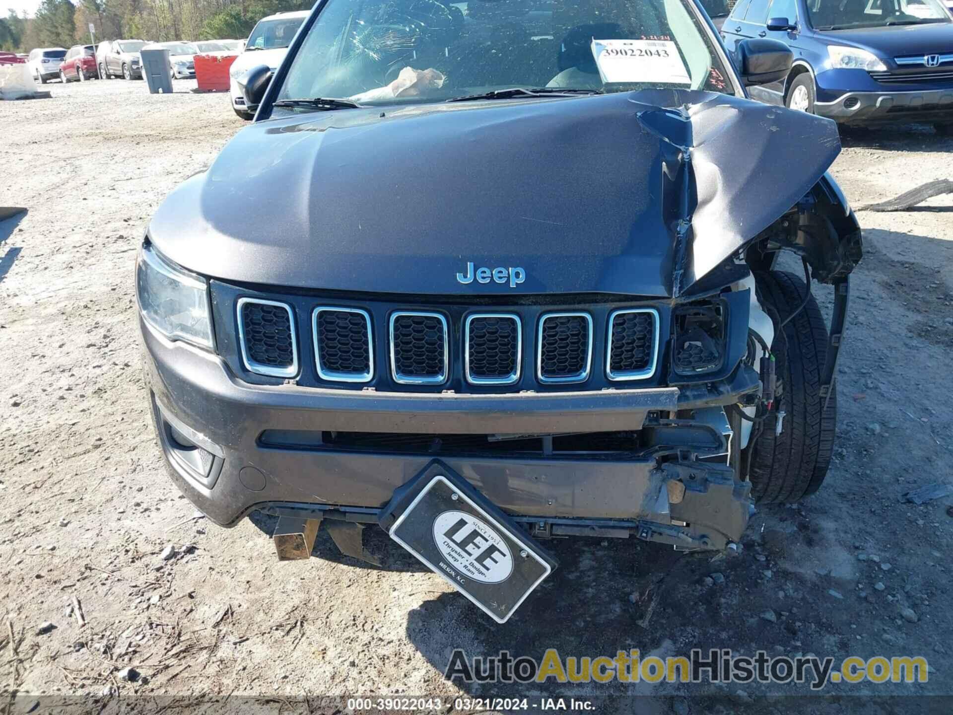 JEEP COMPASS LATITUDE 4X4, 3C4NJDBB7JT177206